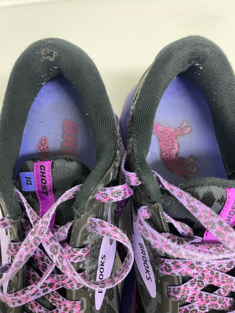 Brooks Ghost 14 Women's Running Shoes - Black with Purple/Pink Accents - Picture 6 of 6